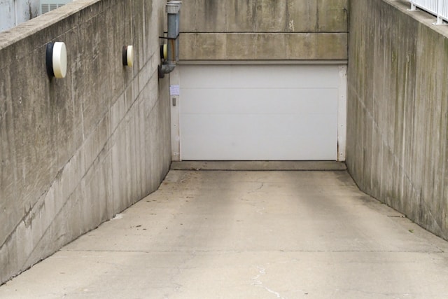 How Modern Garage Door Security Features Protect Your Home